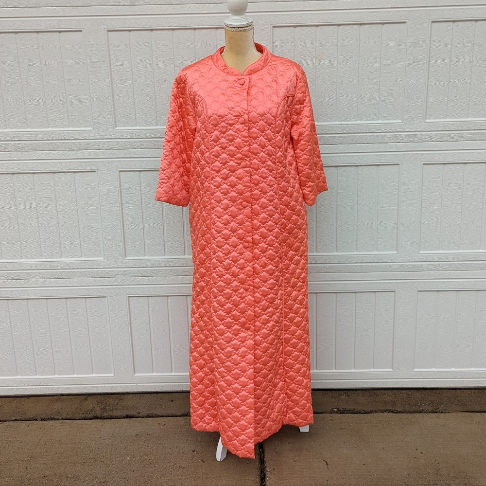 Vintage Fifth Avenue Robes Quilted Robe
